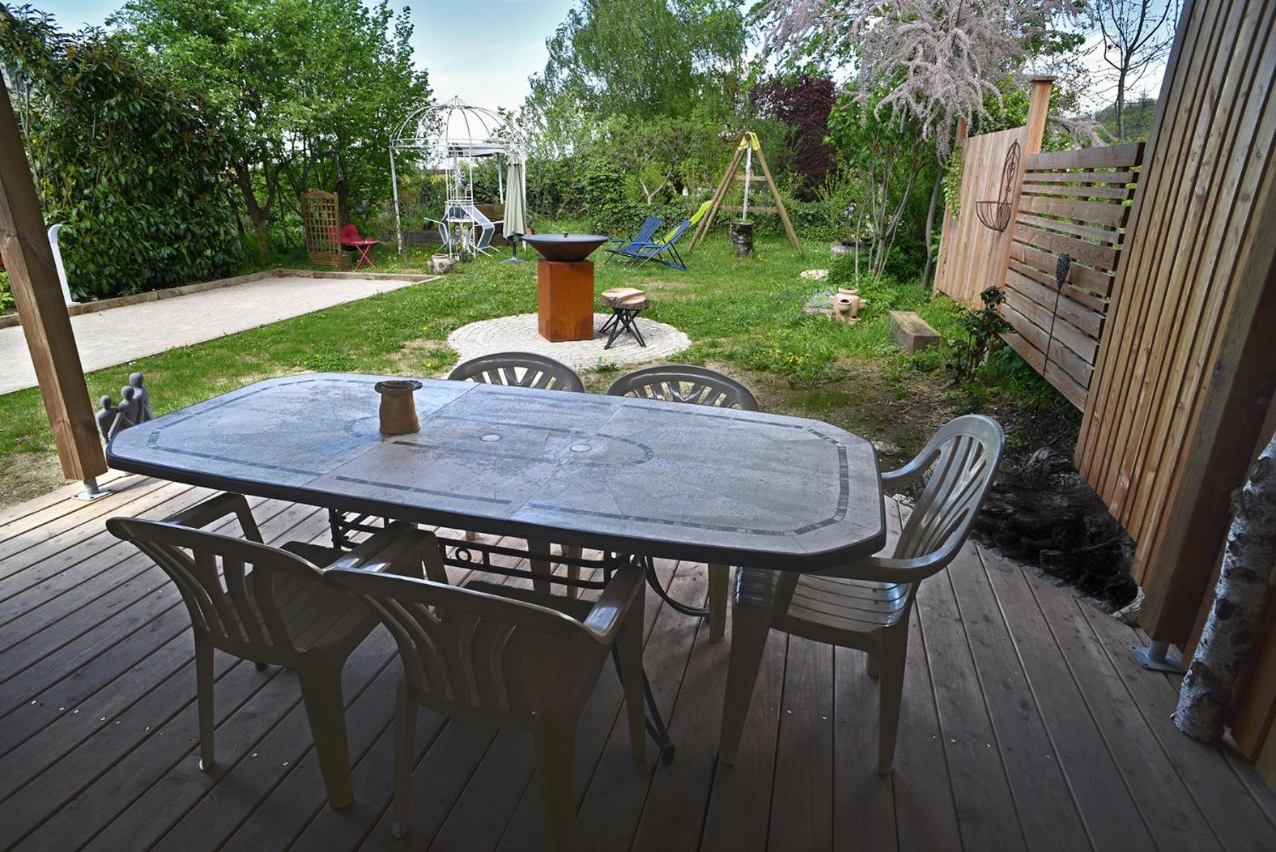 Gite Le Douglas, Vignoble Et Reculees Du Jura - Avec Sauna Lavigny エクステリア 写真