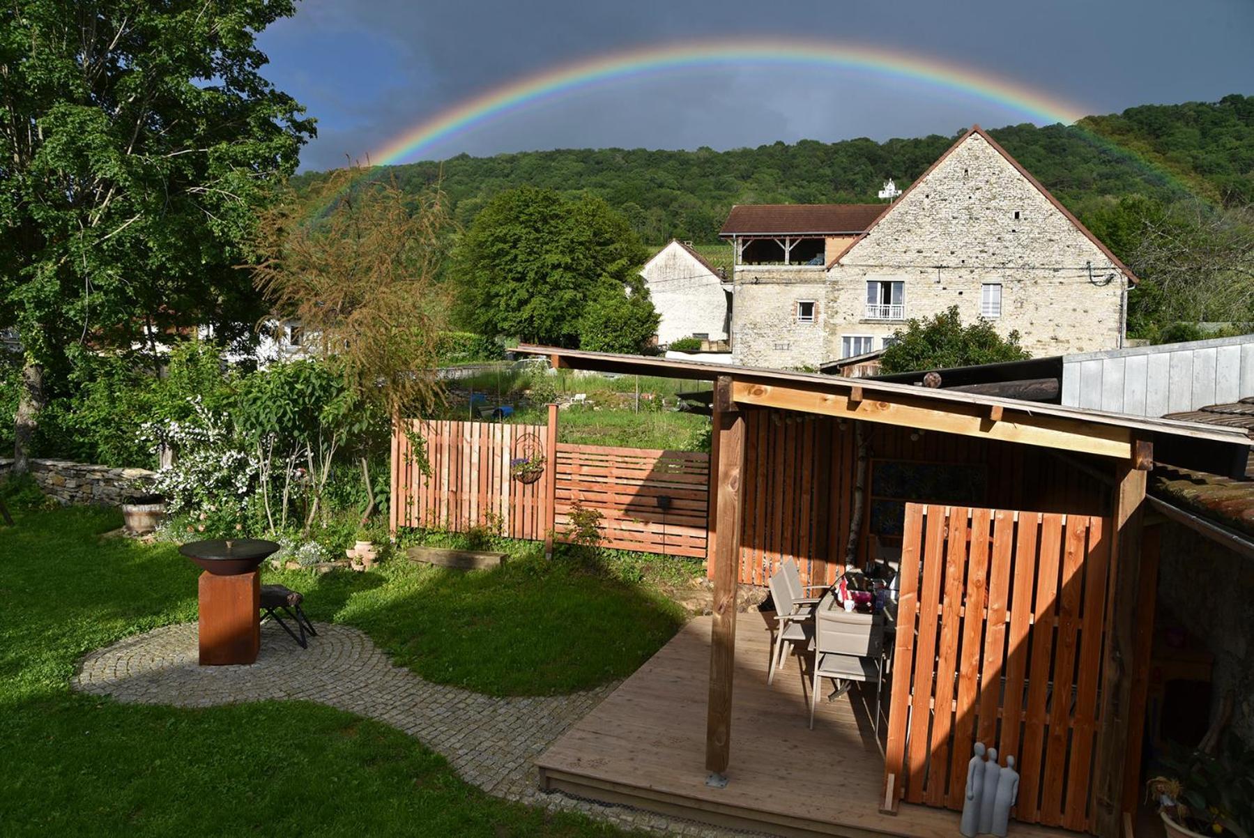 Gite Le Douglas, Vignoble Et Reculees Du Jura - Avec Sauna Lavigny エクステリア 写真